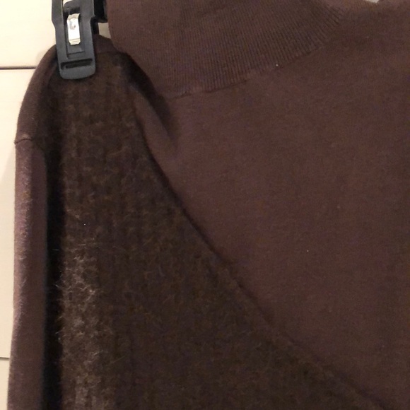 Turtle neck - Picture 2 of 4